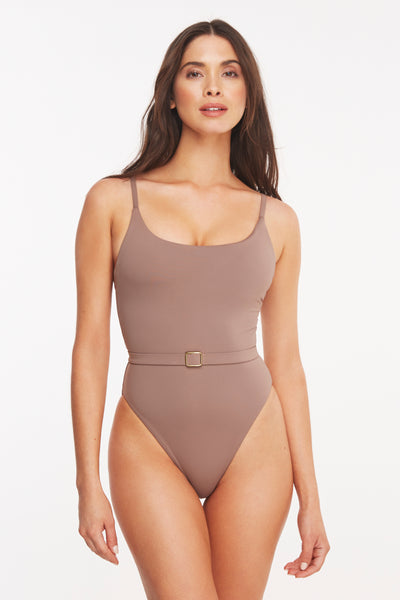 Lana One-Piece Smooth Clay